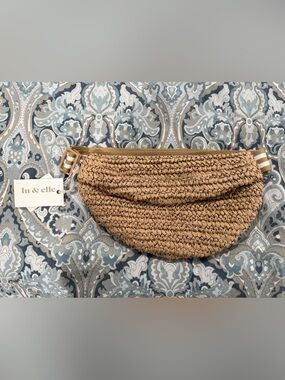 Lu & Elle Tan Raffia Crossbody Bag